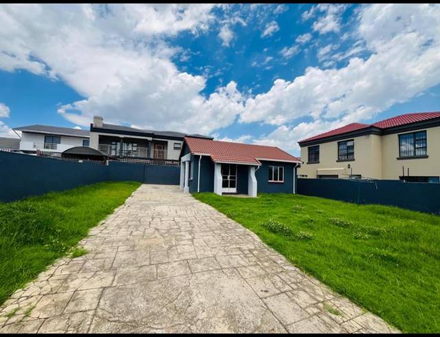 2 BEDROOM PROPERTY TO RENT IN ORMONDE